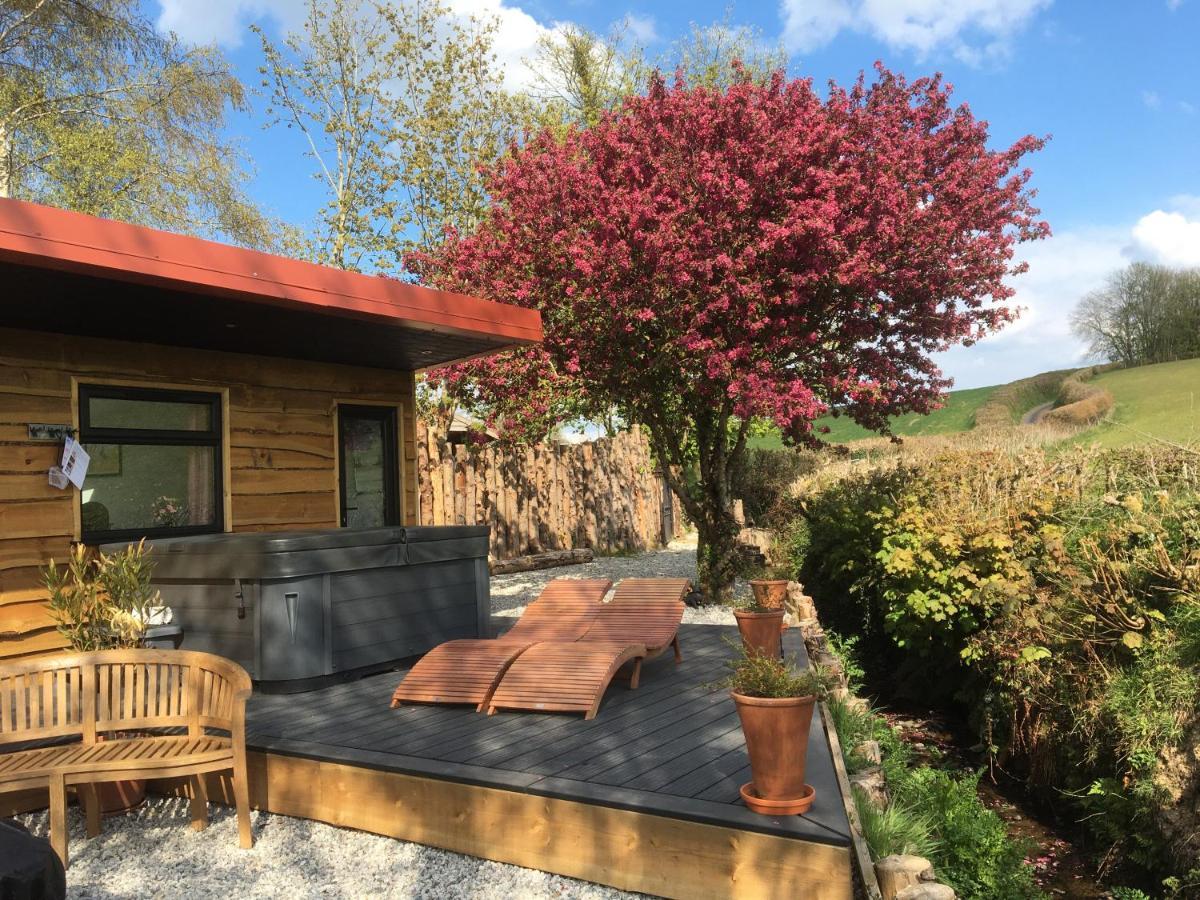Stargazing Retreat Villa Merton  Bagian luar foto