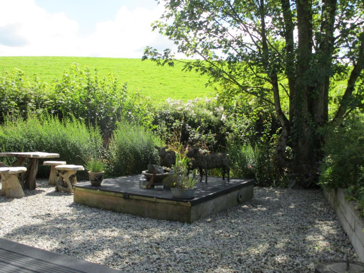 Stargazing Retreat Villa Merton  Bagian luar foto